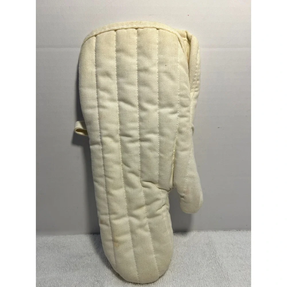 Vintage Pillsbury Doughboy Oven Mitt Poppin Fresh Cream Quilted Cotton Kitchen